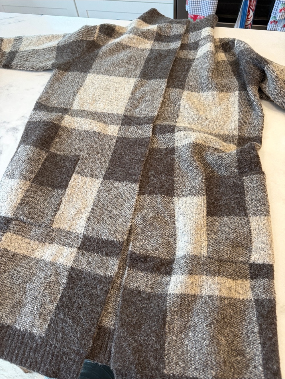 lovestitch Plaid Open-Front Coatigan in Brown & Cream